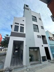 Sims Avenue (D14), Shop House #591810821